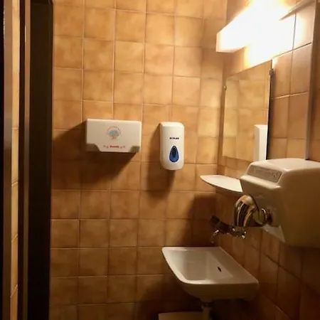 Gasthof Pour Tous 2*