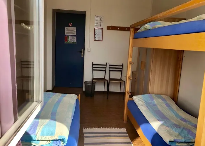 Pour Tous 여관 발로르베