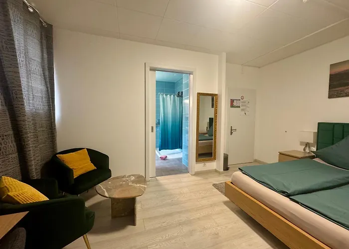 Pour Tous אורחן ואלורבה