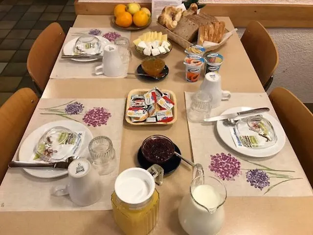 宾馆 Pour Tous 瓦洛尔布