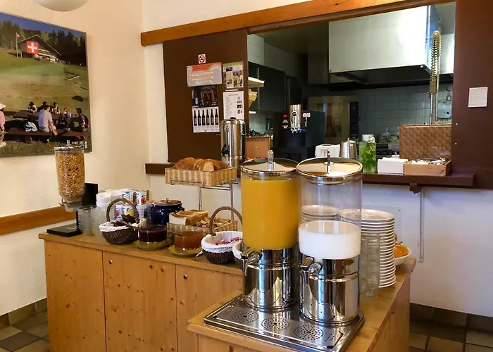 Pour Tous 瓦洛尔布