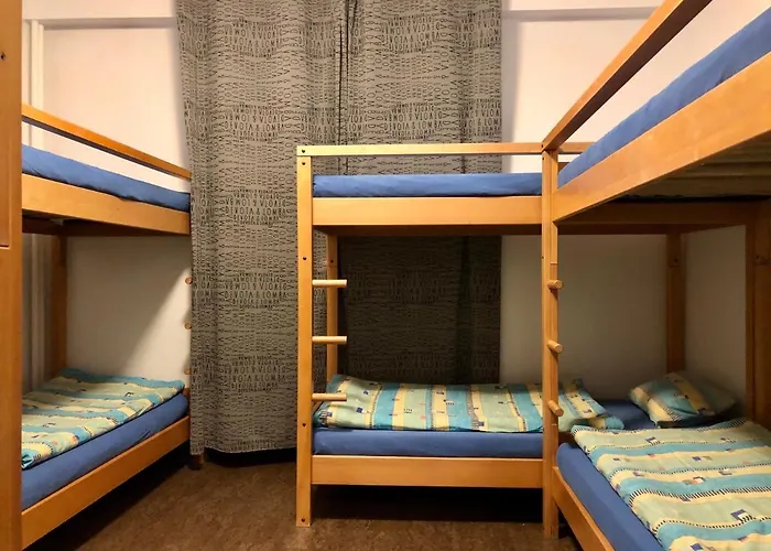 Pour Tous ואלורבה